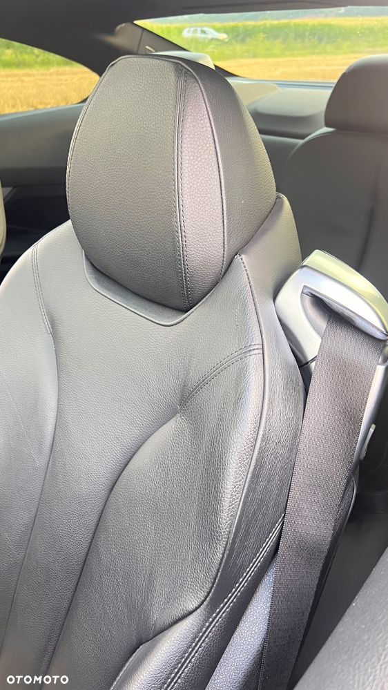 BMW Seria 6 650i xDrive - 23