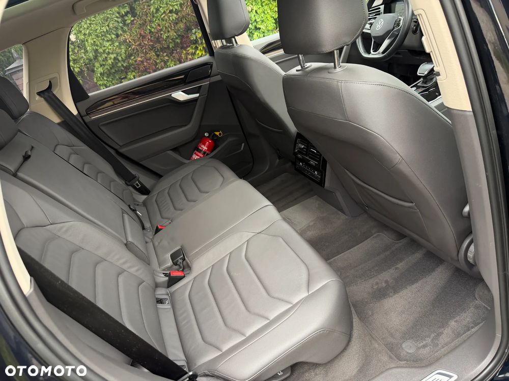 Volkswagen Touareg 3.0 V6 TFSI Plug-In Hybrid 4Mot Atmosphere - 29