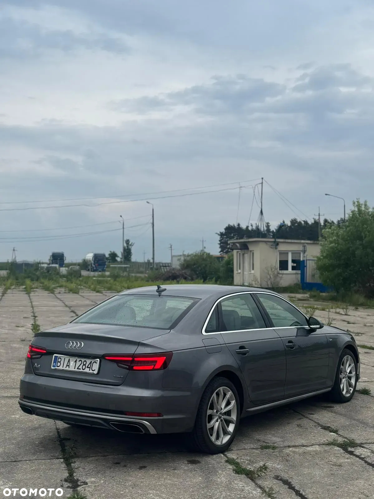 Audi A4 2.0 TFSI Quattro S tronic - 9