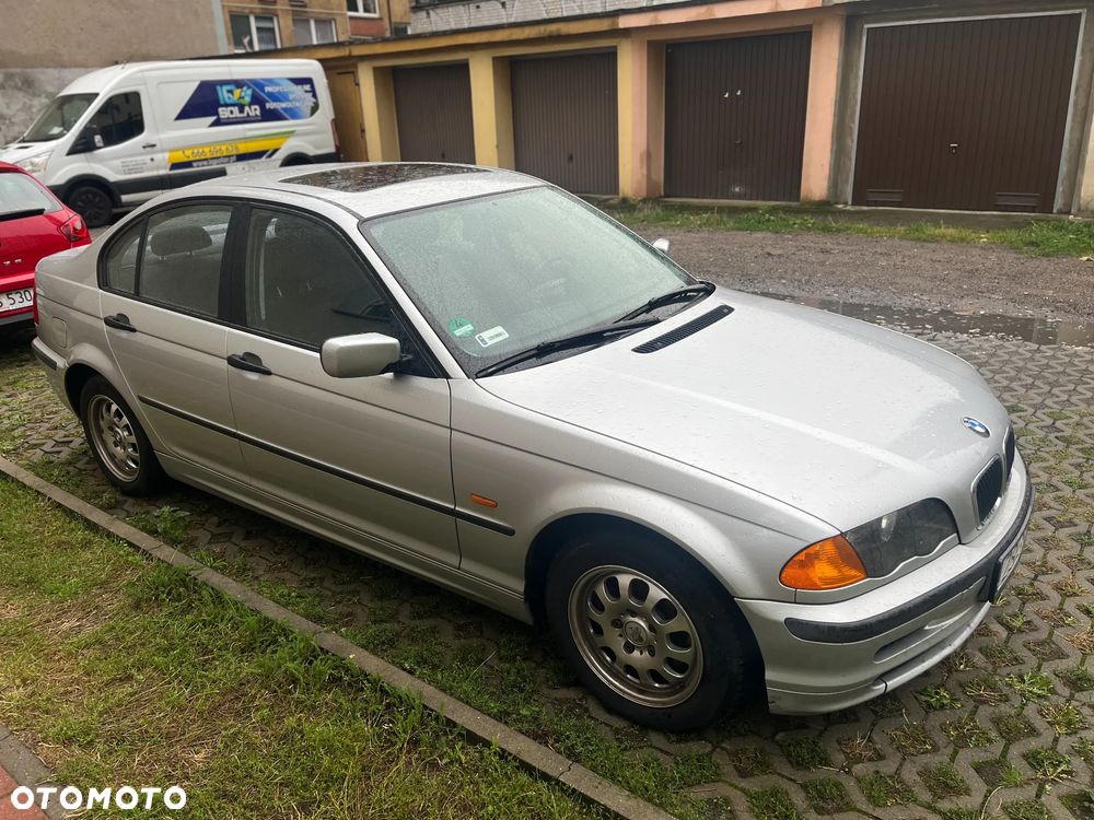 BMW Seria 3 - 1