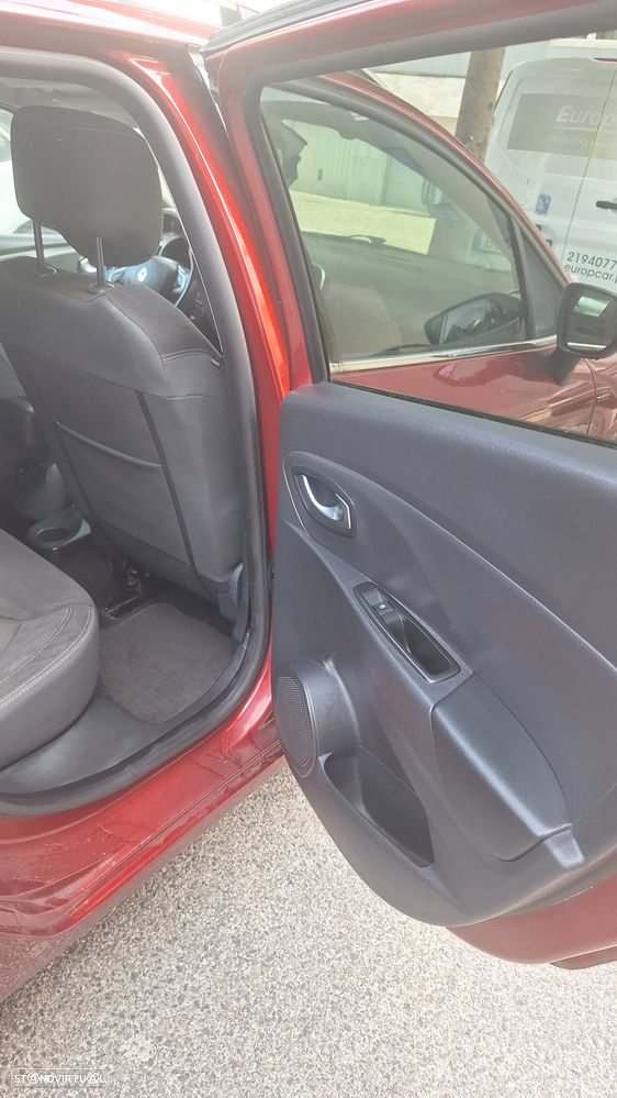 Renault Clio 1.5 dCi Limited - 19