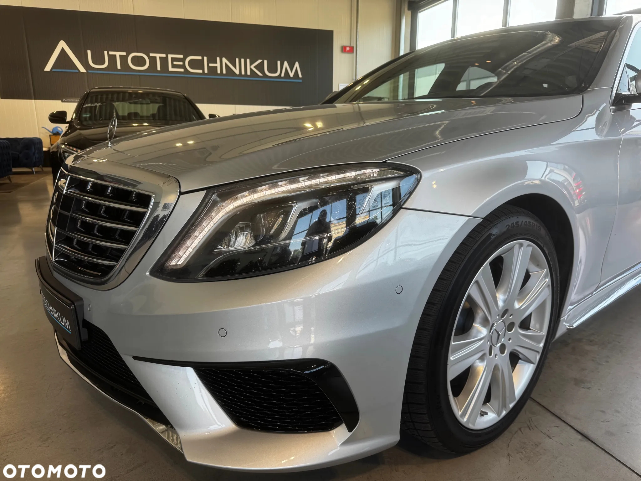 Mercedes-Benz Klasa S 300 (BlueTEC HYBRID) h L 7G-TRONIC - 2