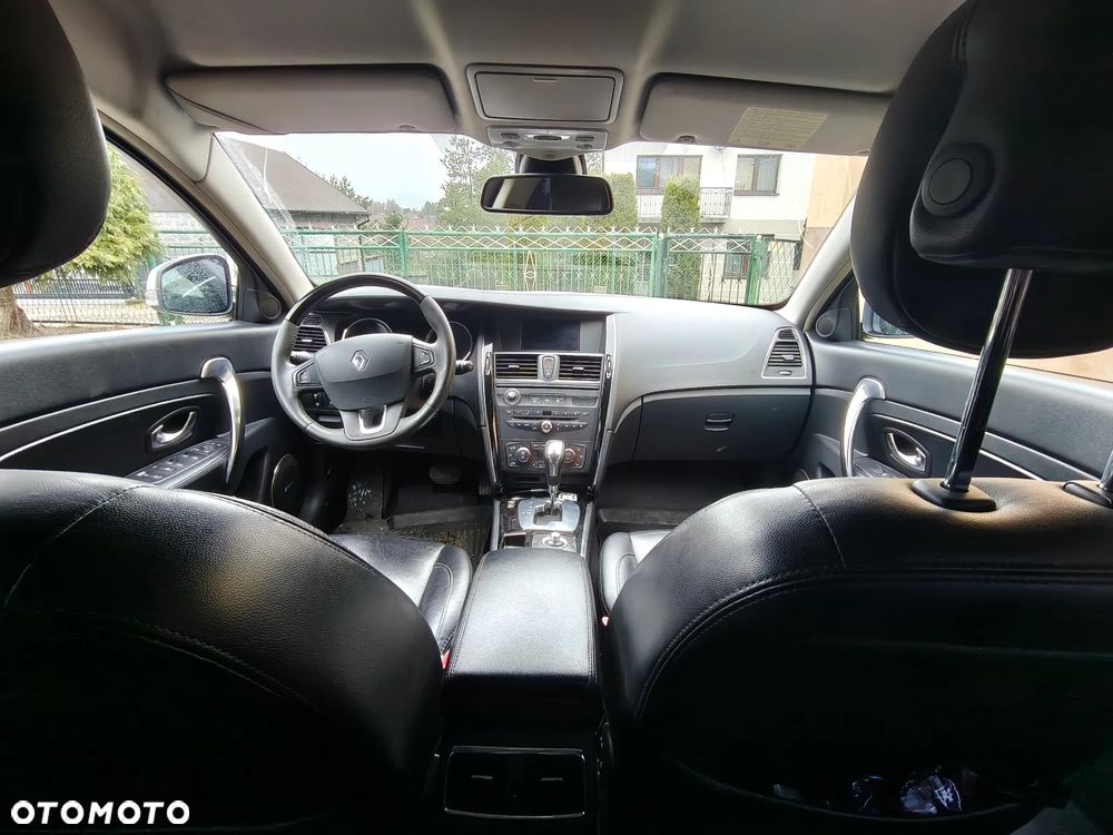 Renault Latitude 3.0 V6 dCi Initiale - 4