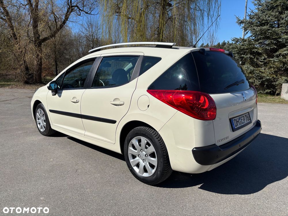 Peugeot 207 75 Filou - 3