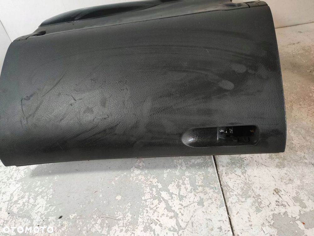 schowek pasażera audi a4 b6 czarny soul - 7