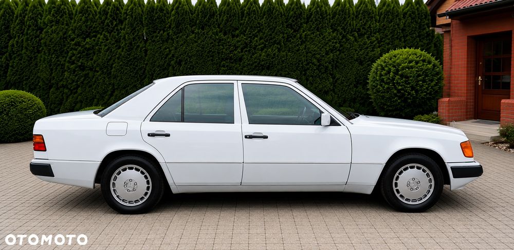 Mercedes-Benz W124 (1984-1993) - 7