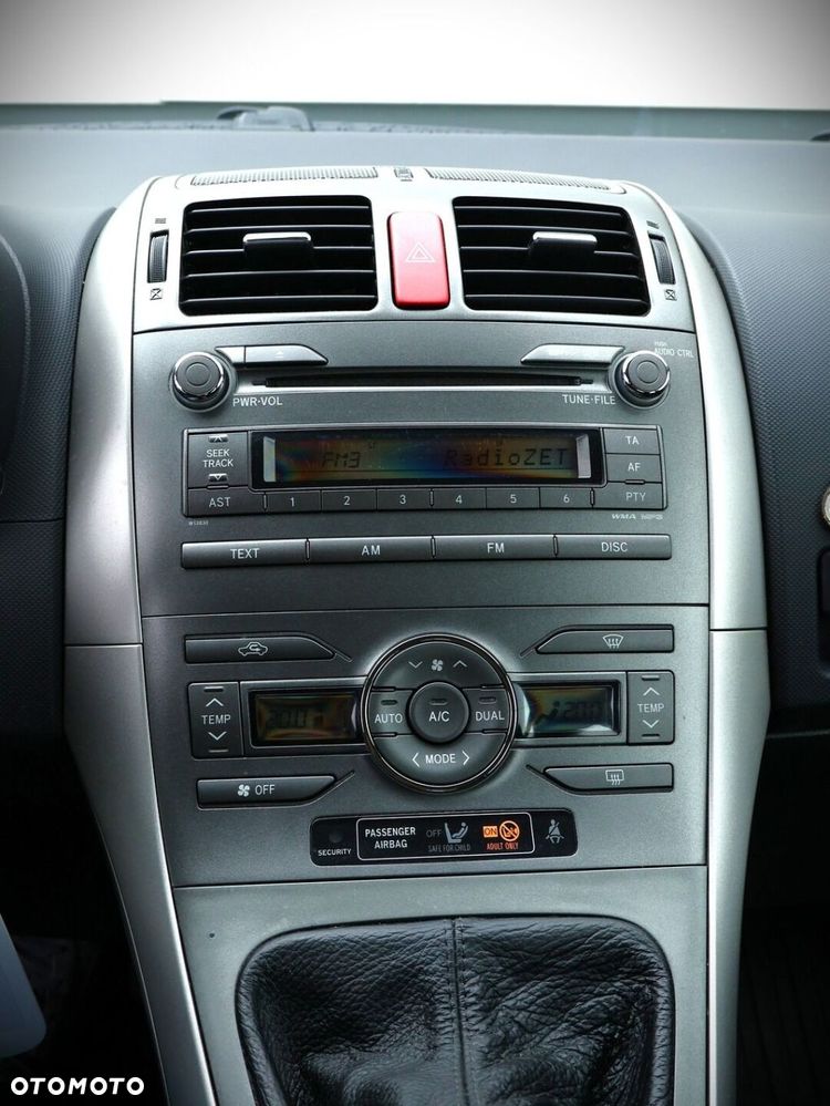 Toyota Auris 1.33 VVT-i Premium - 13