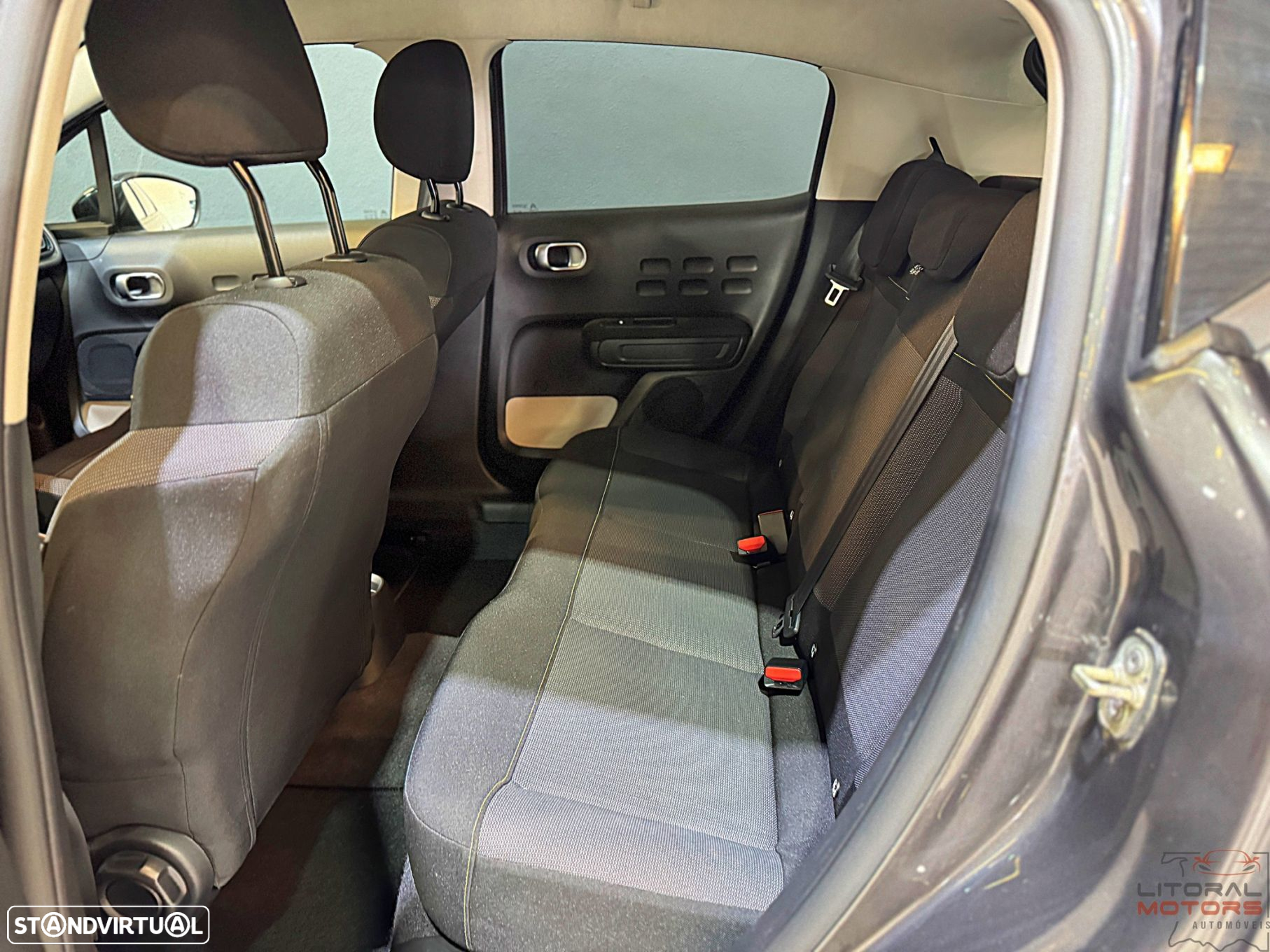 Citroën C3 1.2 PureTech Shine Pack - 16