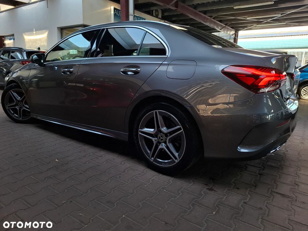 Mercedes-Benz Klasa A 200 AMG Line 7G-DCT - 35
