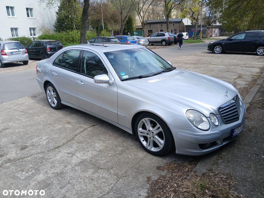 Mercedes-Benz Klasa E 280 CDI 4Matic Automatik Classic DPF - 2