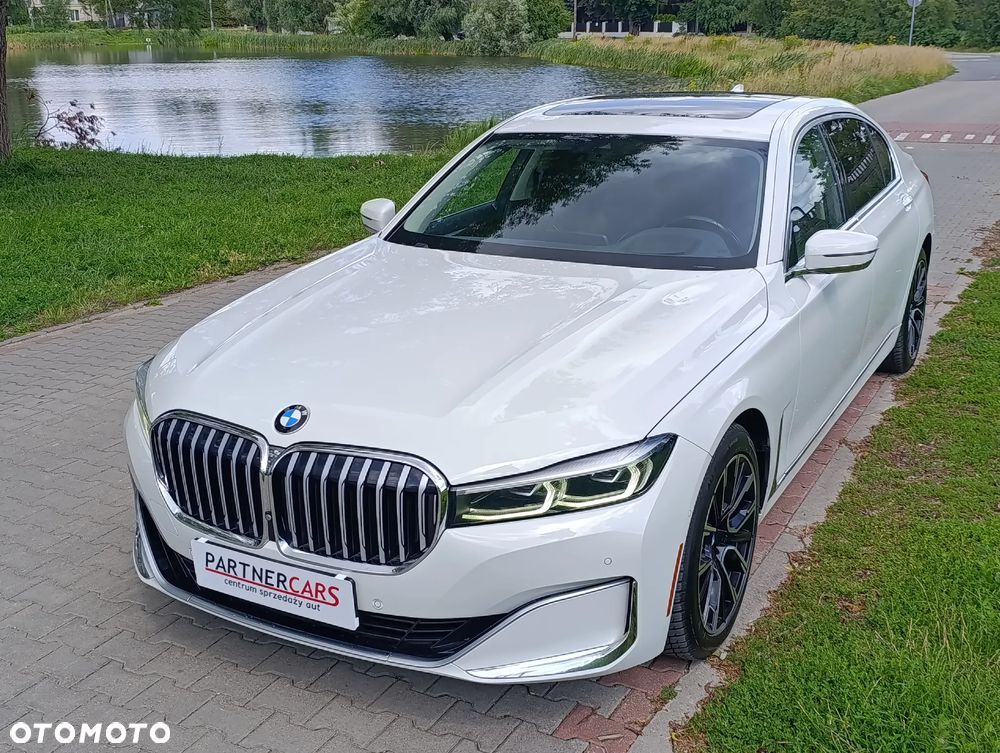 BMW Seria 7 740Li - 1