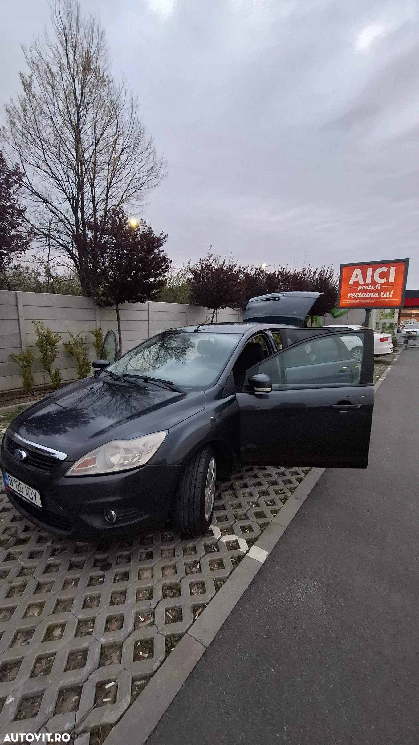 Ford Focus 1.6 TDCI 90 CP Trend - 10