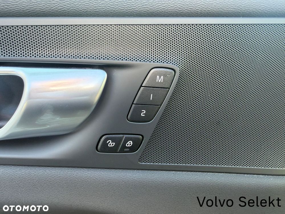 Volvo XC 60 - 14
