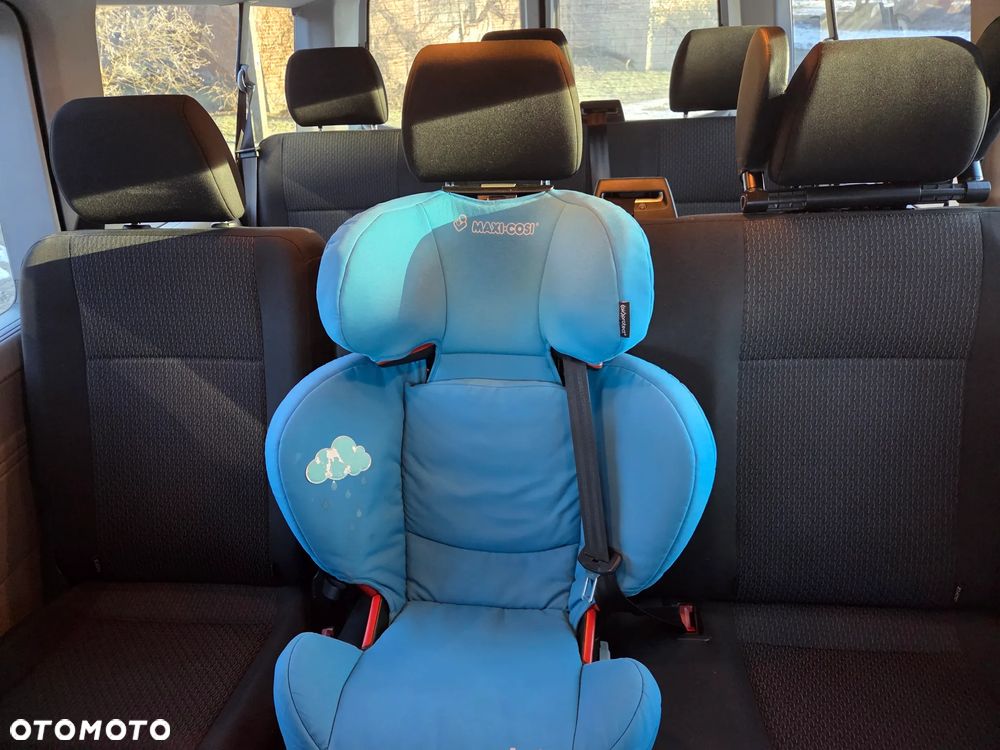 Volkswagen Caravelle 2.0 TDI L2 Trendline - 12