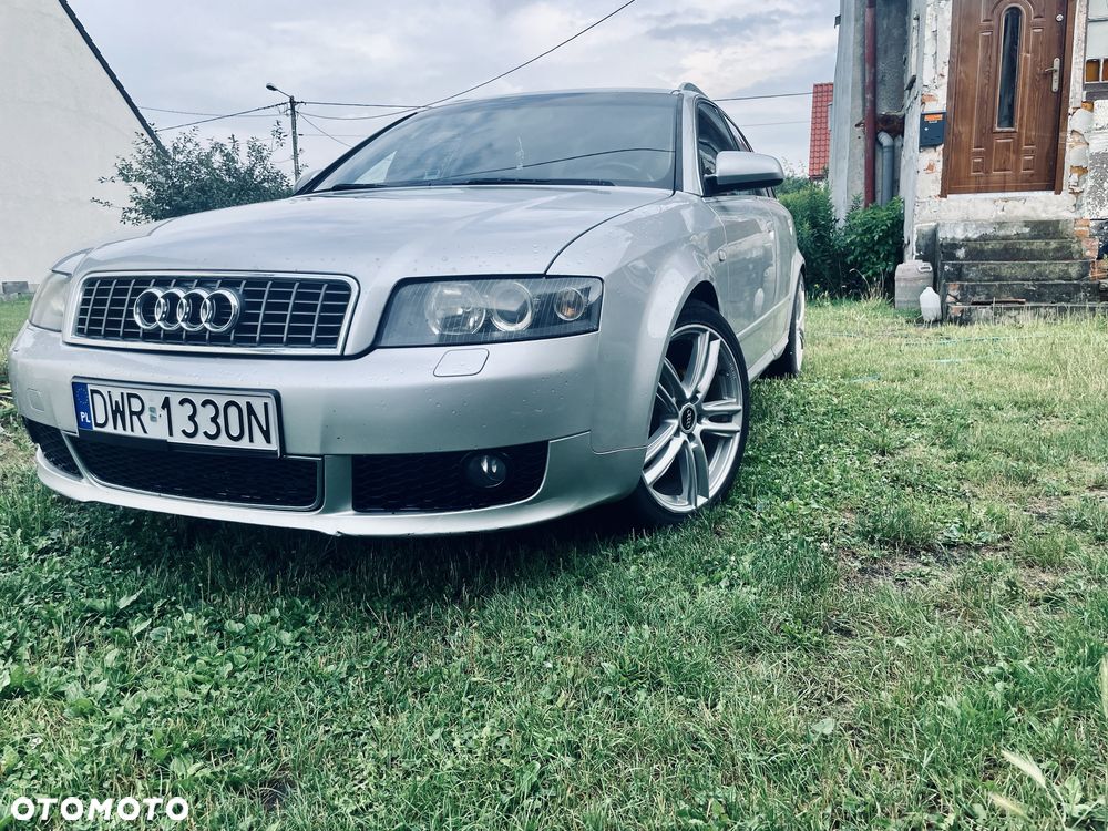 Audi A4 Limousine - 2