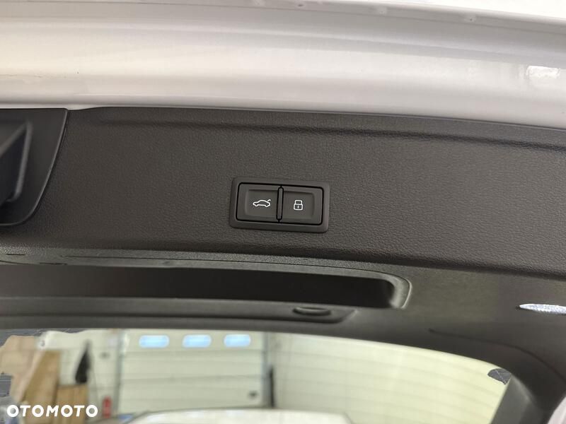 Audi A4 Avant 35 TDI mHEV S tronic - 21