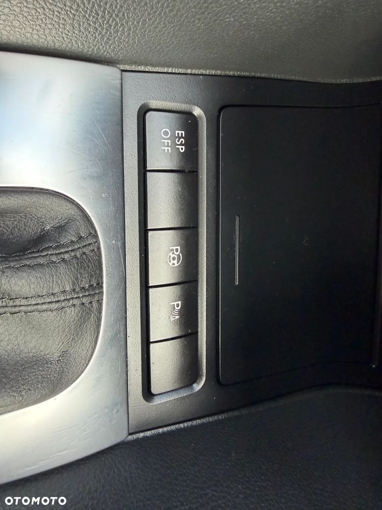 Volkswagen Golf 2.0 TDI DPF DSG Highline - 40