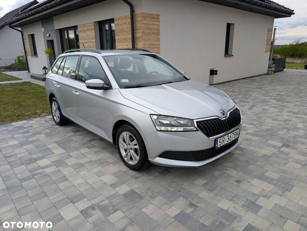 Skoda Fabia 1.0 TSI Ambition - 1