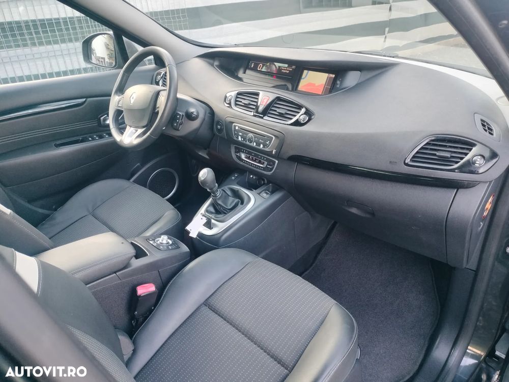 Renault Scenic II 1.9dCi Privilege - 6