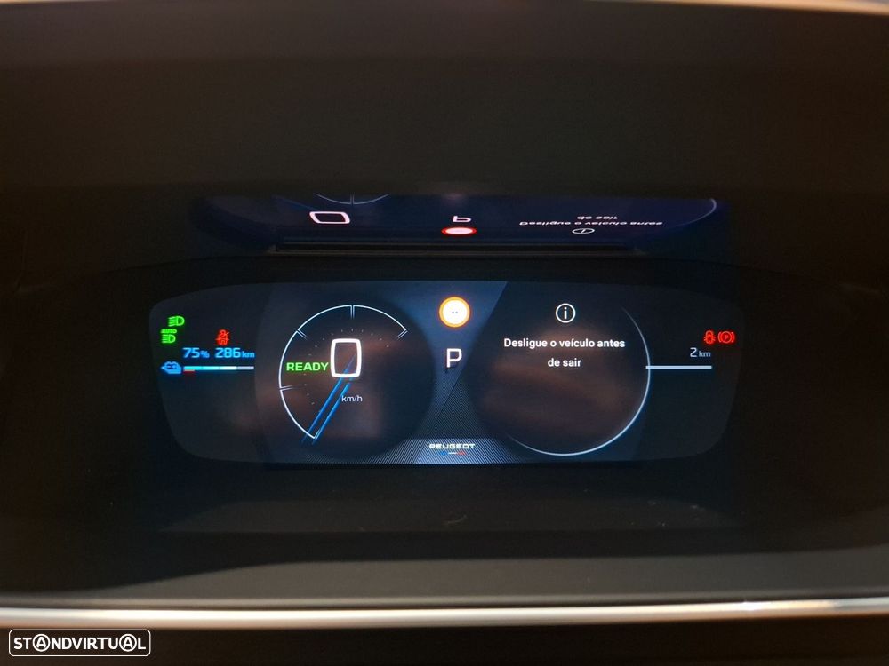 Peugeot e-2008 54 kWh GT - 15