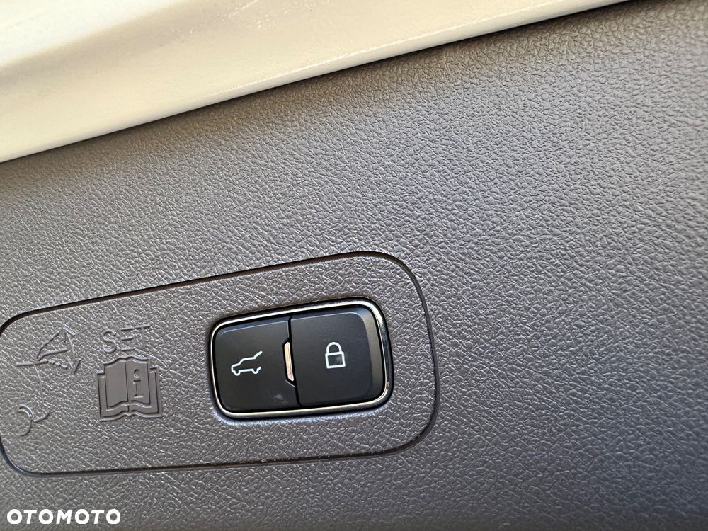 Lincoln Aviator - 27