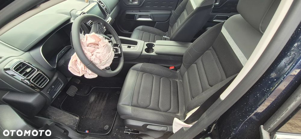 Citroën C5 Aircross 1.2 PureTech Live EAT8 - 26