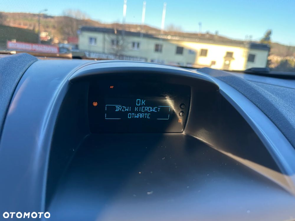 Ford Fiesta 1.0 EcoBoost Gold X - 19