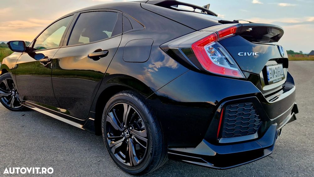 Honda Civic 1.5 VTEC Turbo Sport Plus - 8