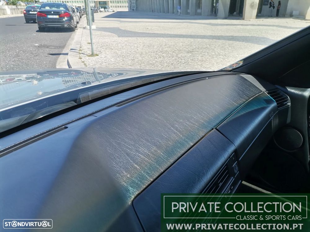 Mercedes-Benz SL 320 Standard - 27