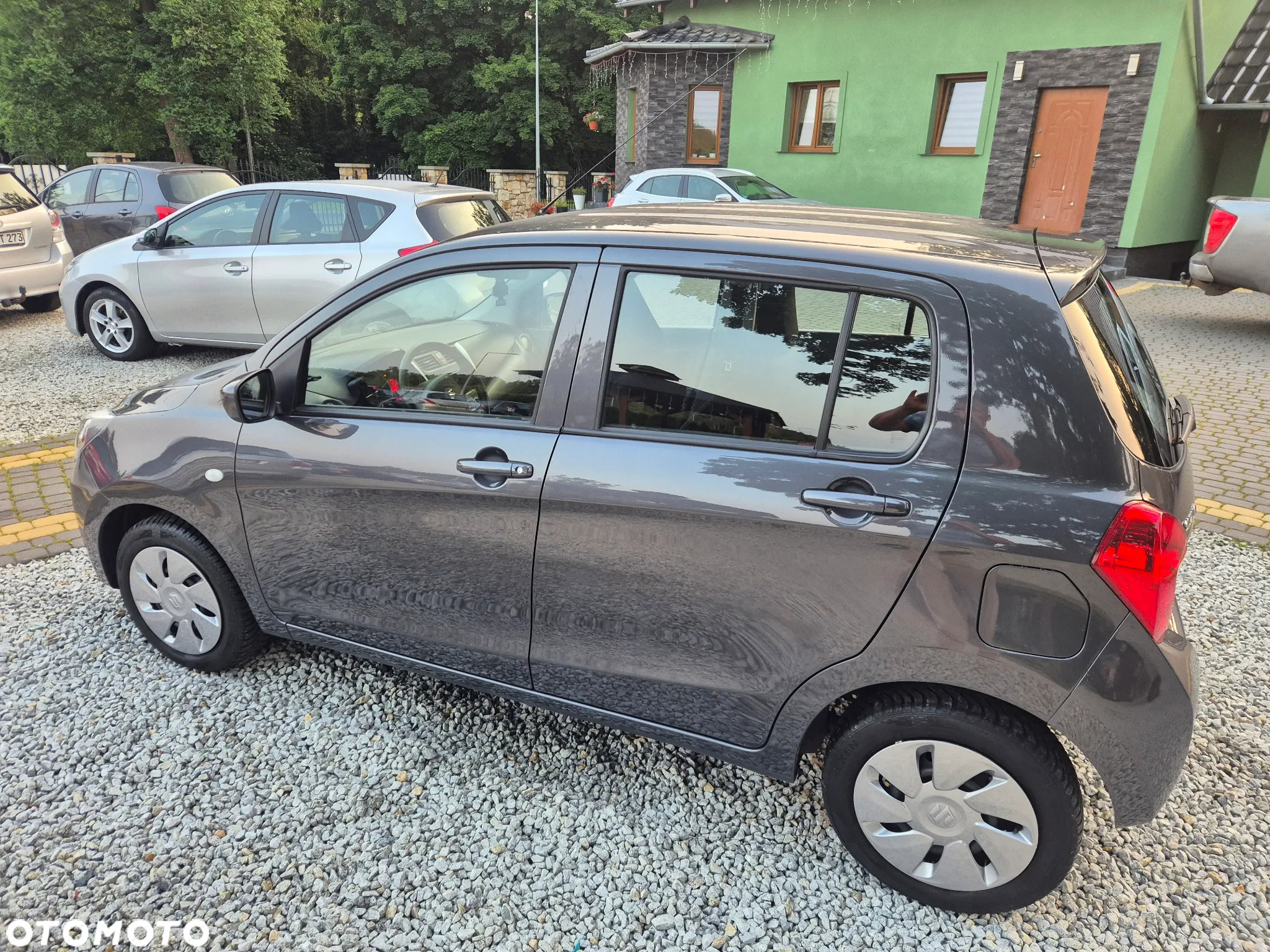 Suzuki Celerio 1.0 Comfort AGS - 4