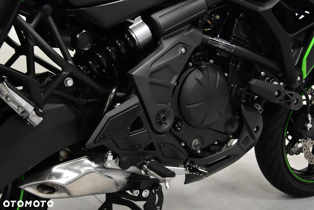 Kawasaki Versys 650 - 22