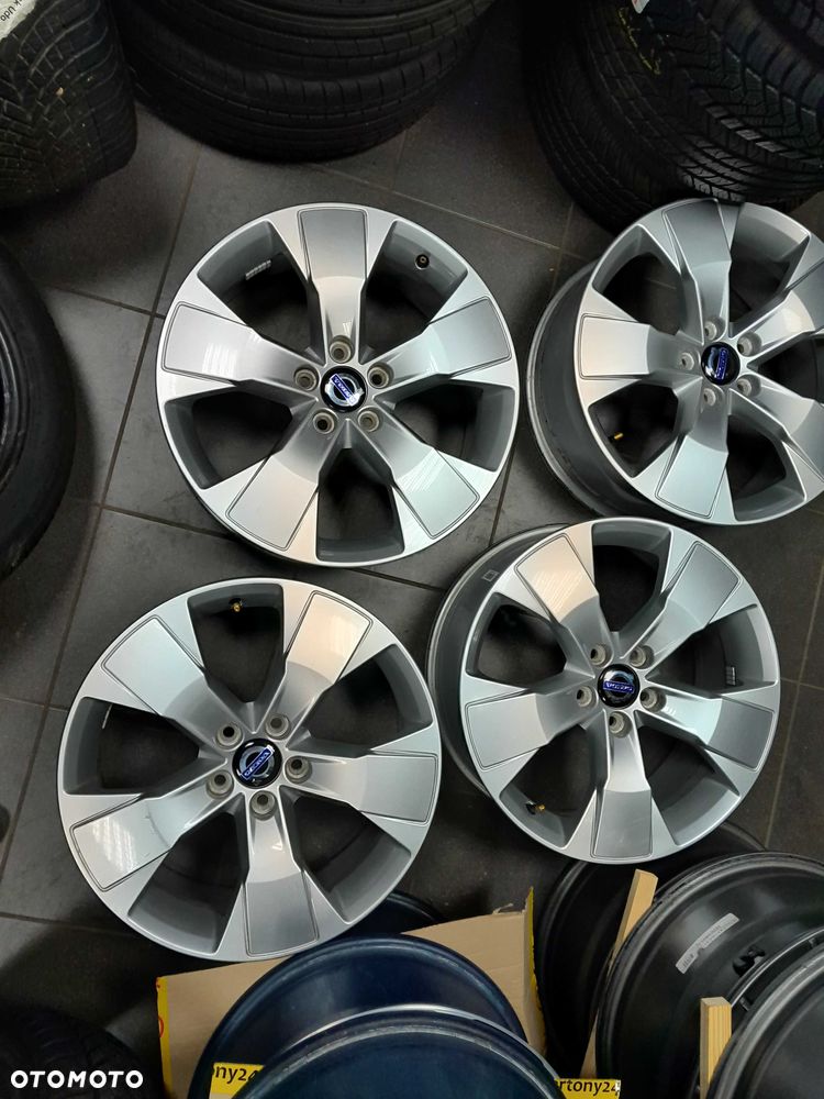 alufelgi 18 4szt oryginał VOLVO XC40 XC60 7,5x18 ET50,5 5x108 - 2