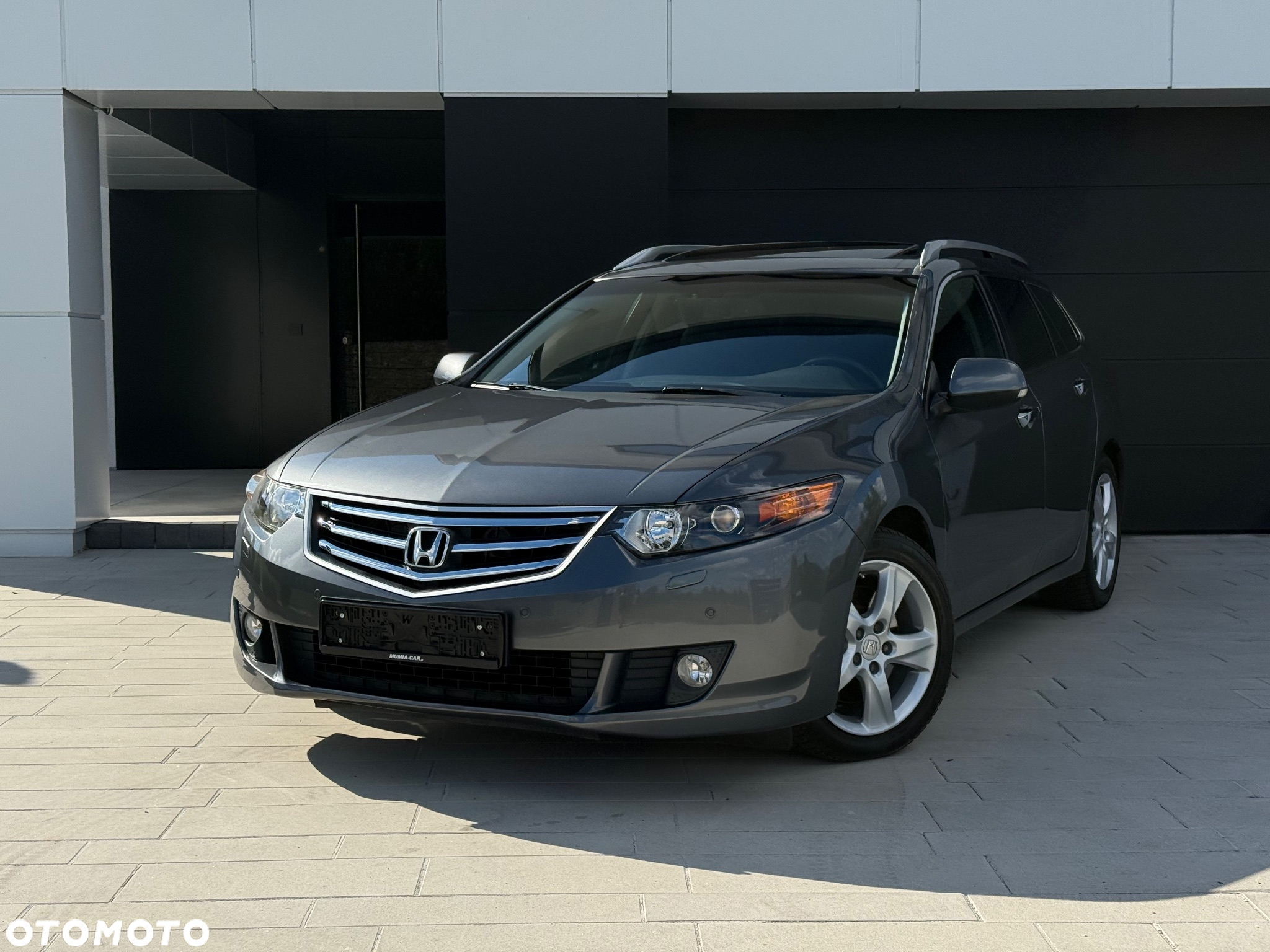 Honda Accord Tourer 2.4 Automatik Executive - 20