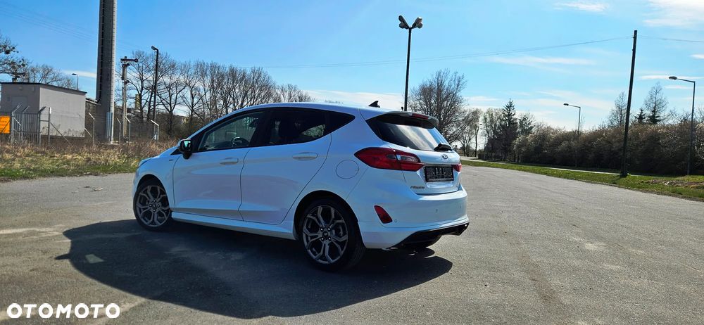 Ford Fiesta 1.1 S&S ST-LINE - 4