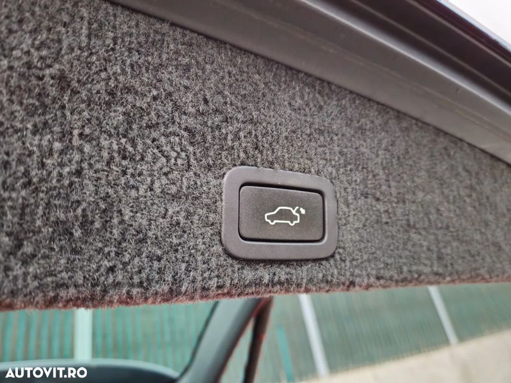 Volvo XC 60 D4 Geartronic Ocean Race - 16