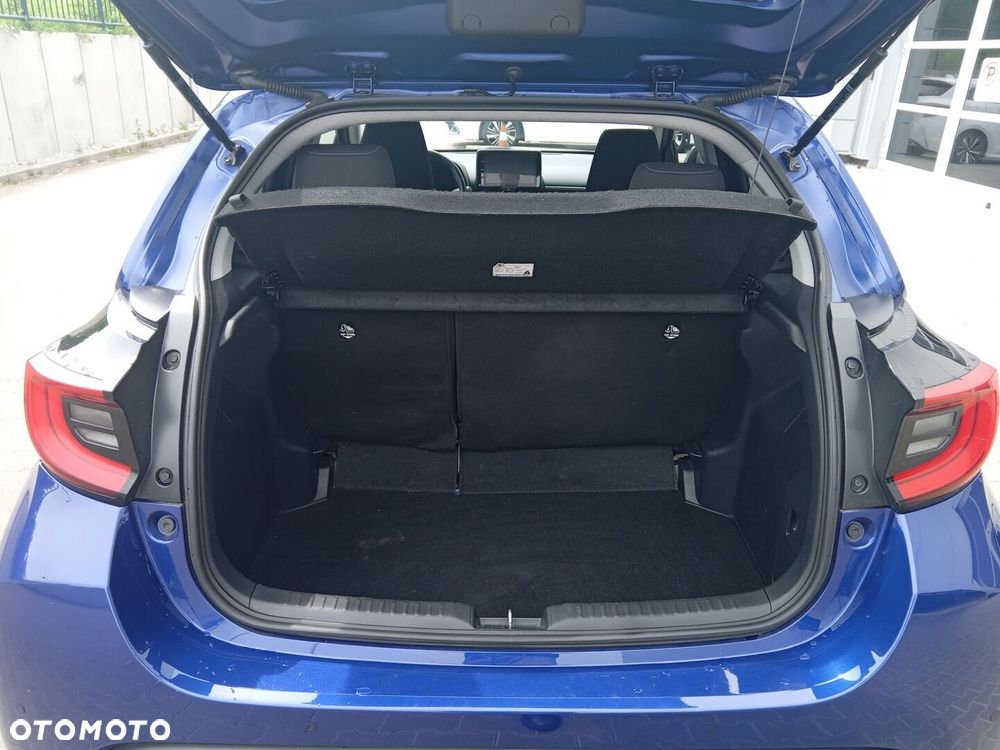 Toyota Yaris - 12