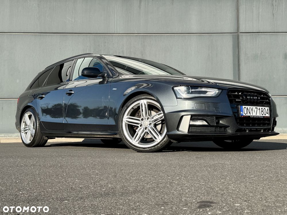 Audi A4 Avant 2.0 TDI DPF clean diesel quattro S line Sportpaket - 2