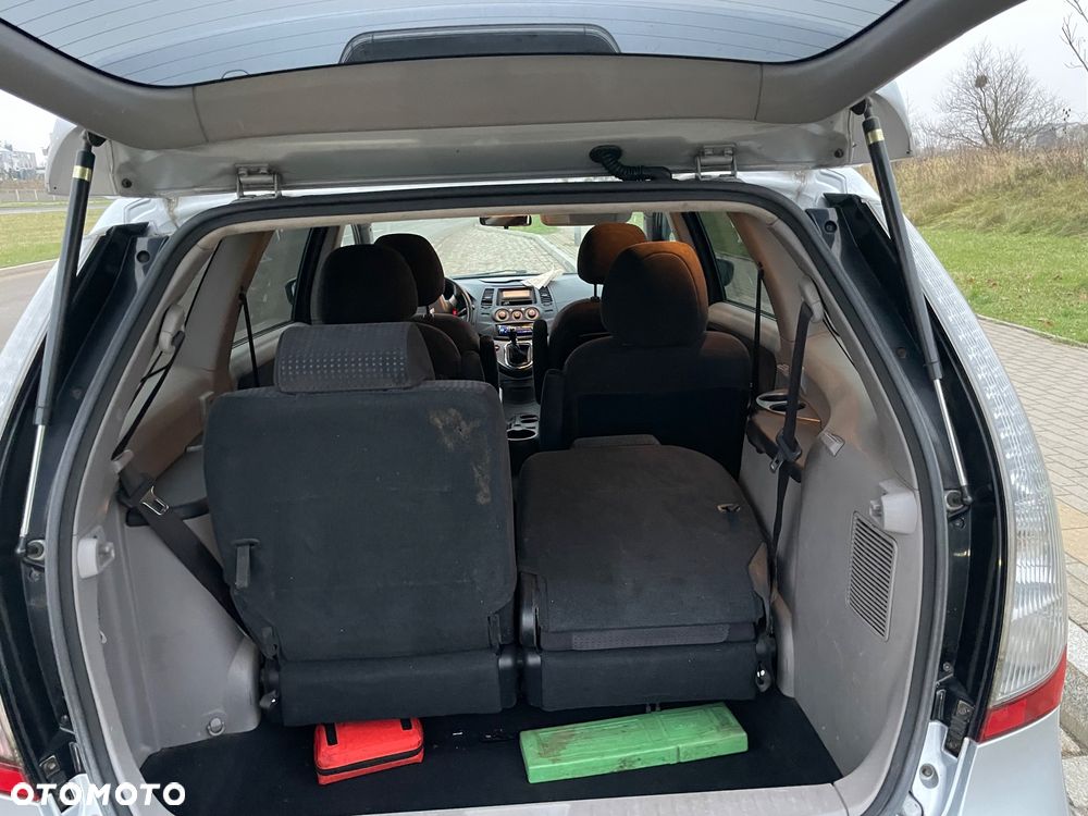 Mitsubishi Grandis 2.0 DID Instyle - 6