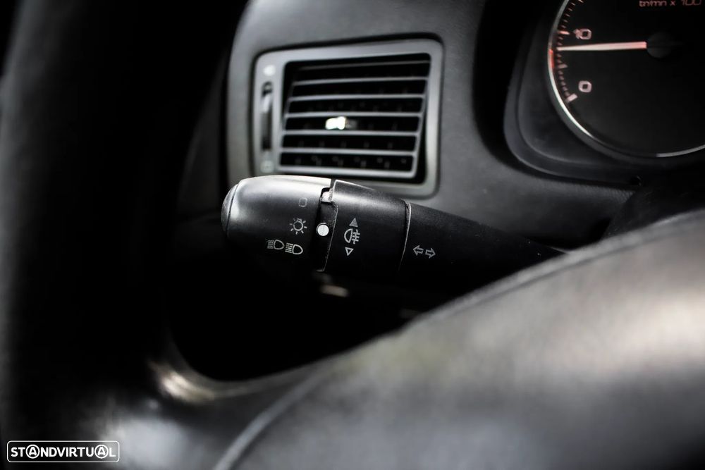 Peugeot 307 1.6 HDI - 13