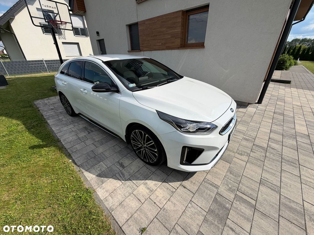 Kia ProCeed - 7