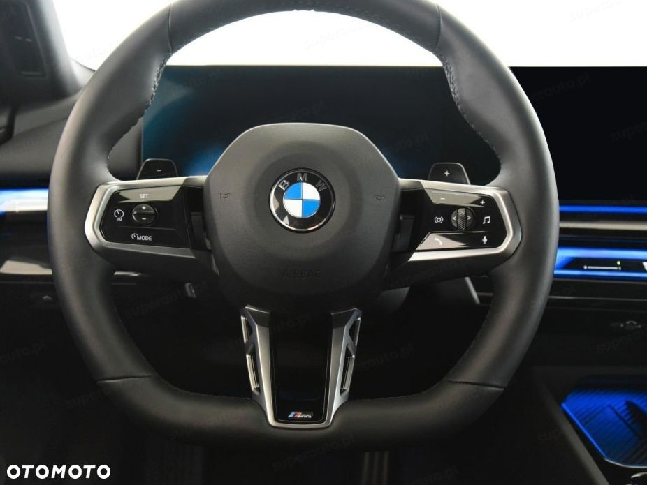 BMW Seria 5 520d xDrive mHEV M Sport - 9