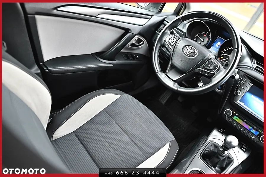 Toyota Avensis Touring Sports 1.6 D-4D Executive - 15