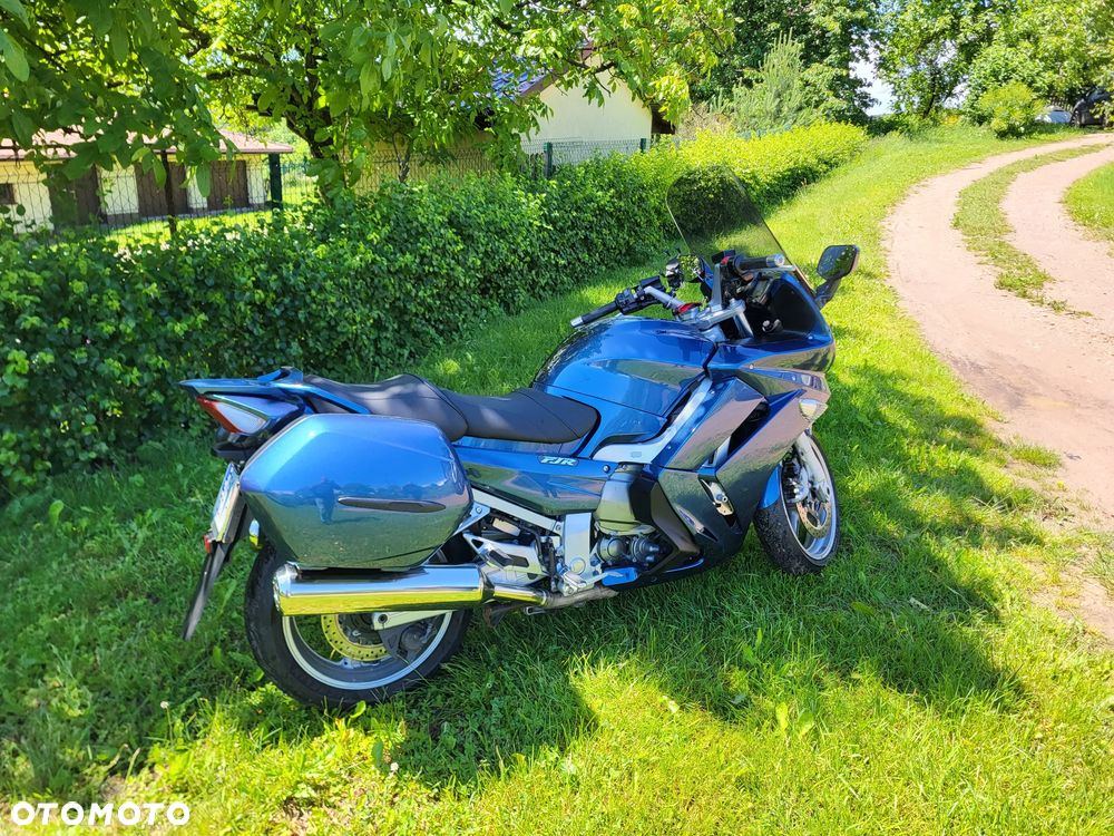 Yamaha FJR - 10
