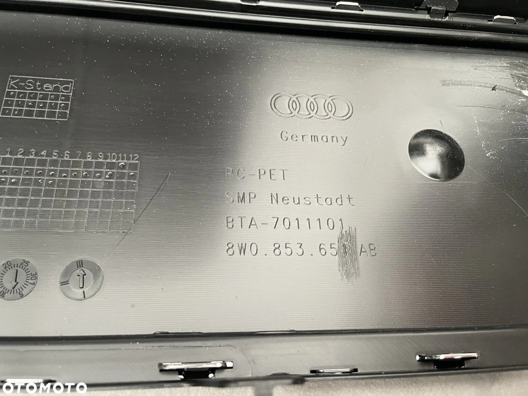 Audi A4 B9 atrapa grill nowy oryginał - 3