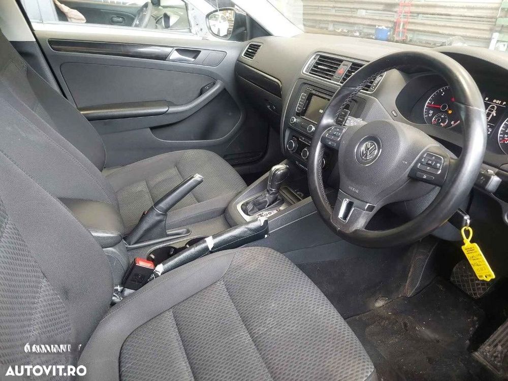 Panou comanda AC clima Volkswagen Jetta 2013 SEDAN 1.6 TDI - 8