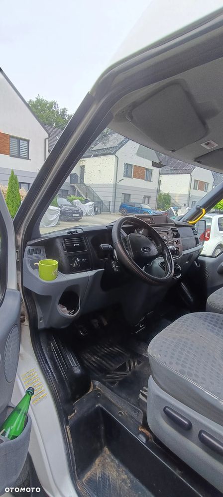 Ford Transit - 10