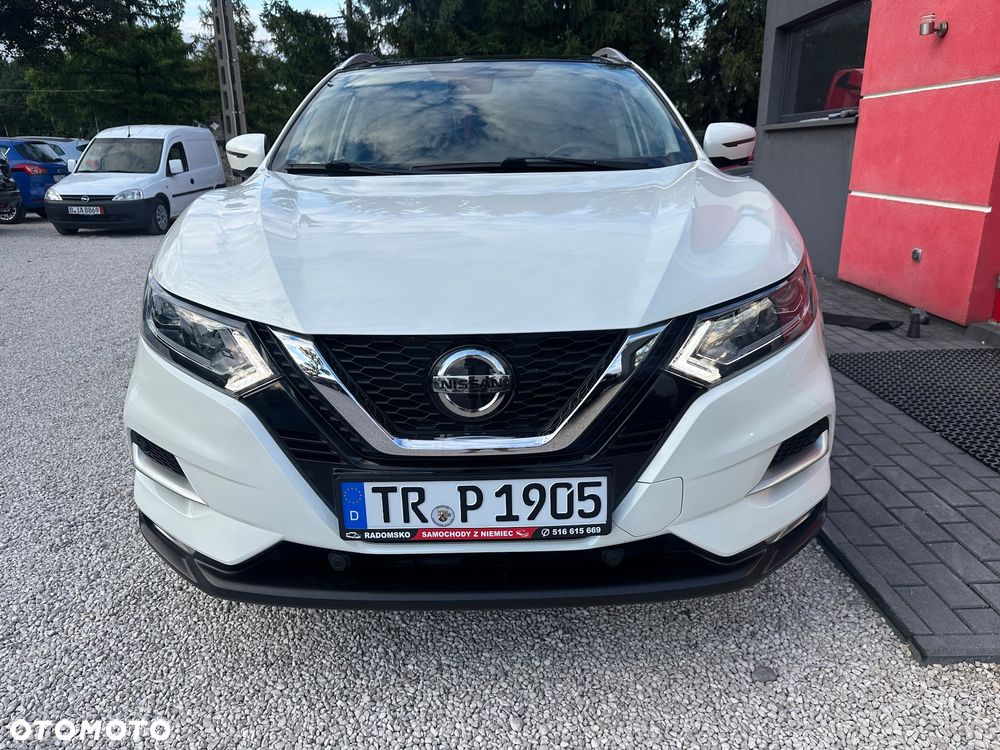 Nissan Qashqai 1.3 DIG-T TEKNA - 10