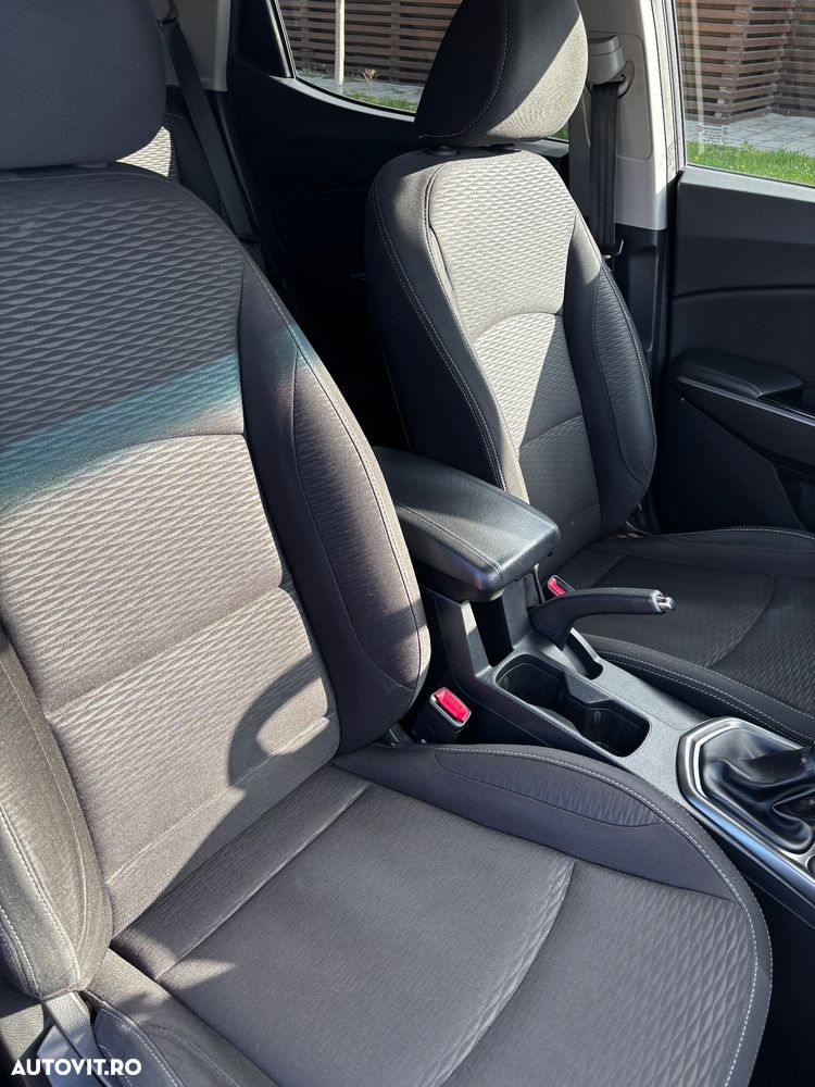 SsangYong XLV 1.6 e-XDI STD Plus - 11