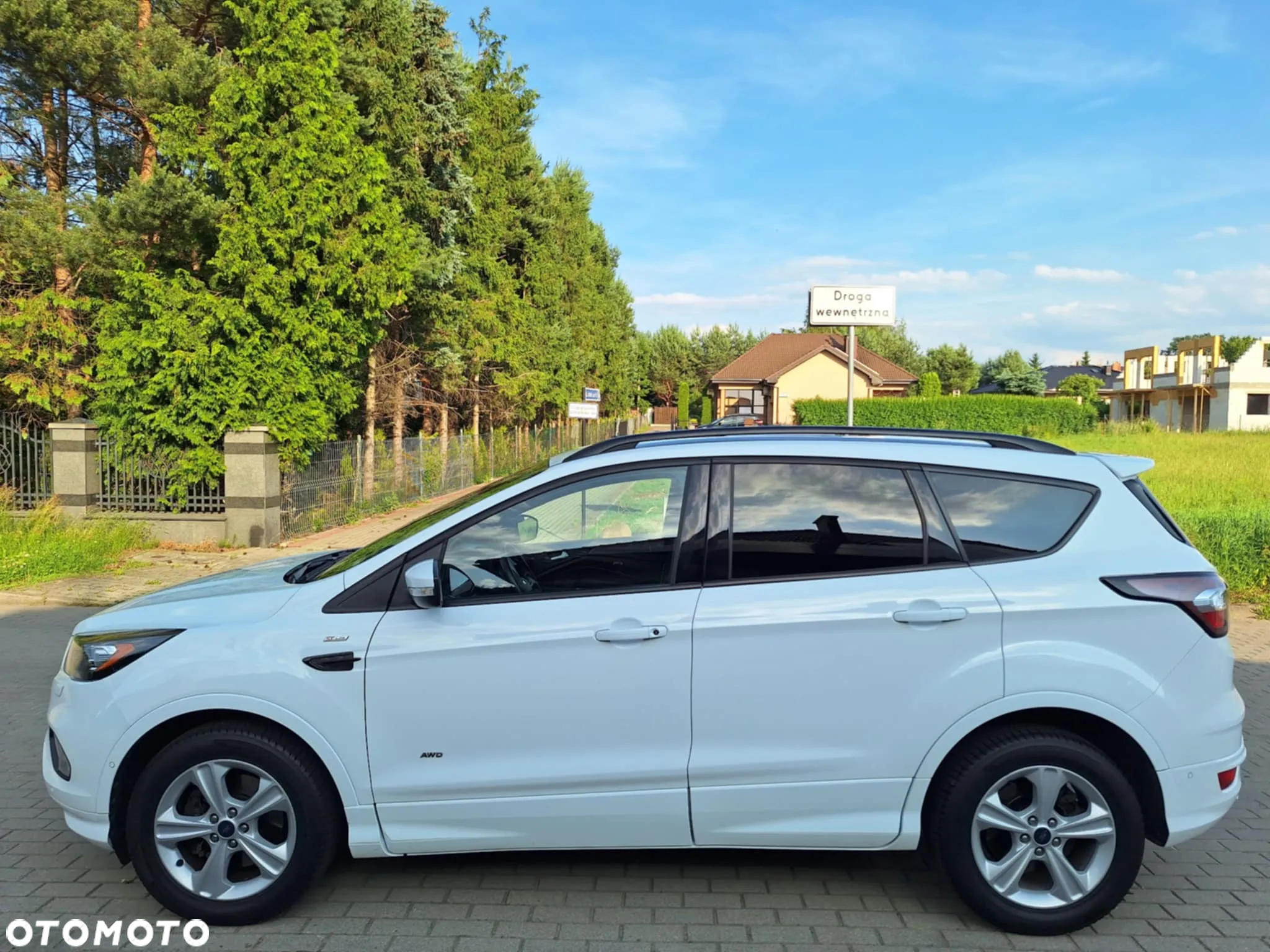 Ford Kuga 1.6 EcoBoost 4x4 Individual - 30