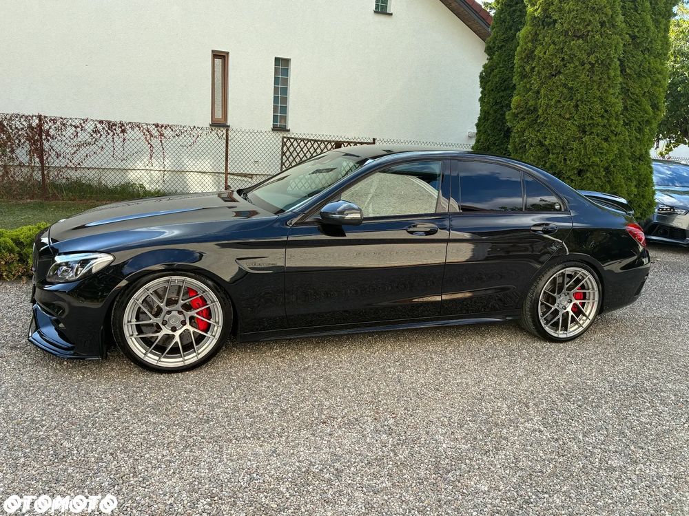 Mercedes-Benz Klasa C AMG 63 S AMG Speedshift 7G-MCT - 14